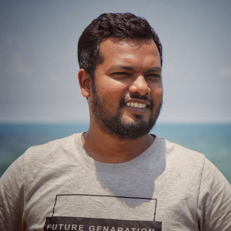 Your personal driver in Sri Lanka, Samith Kavinga